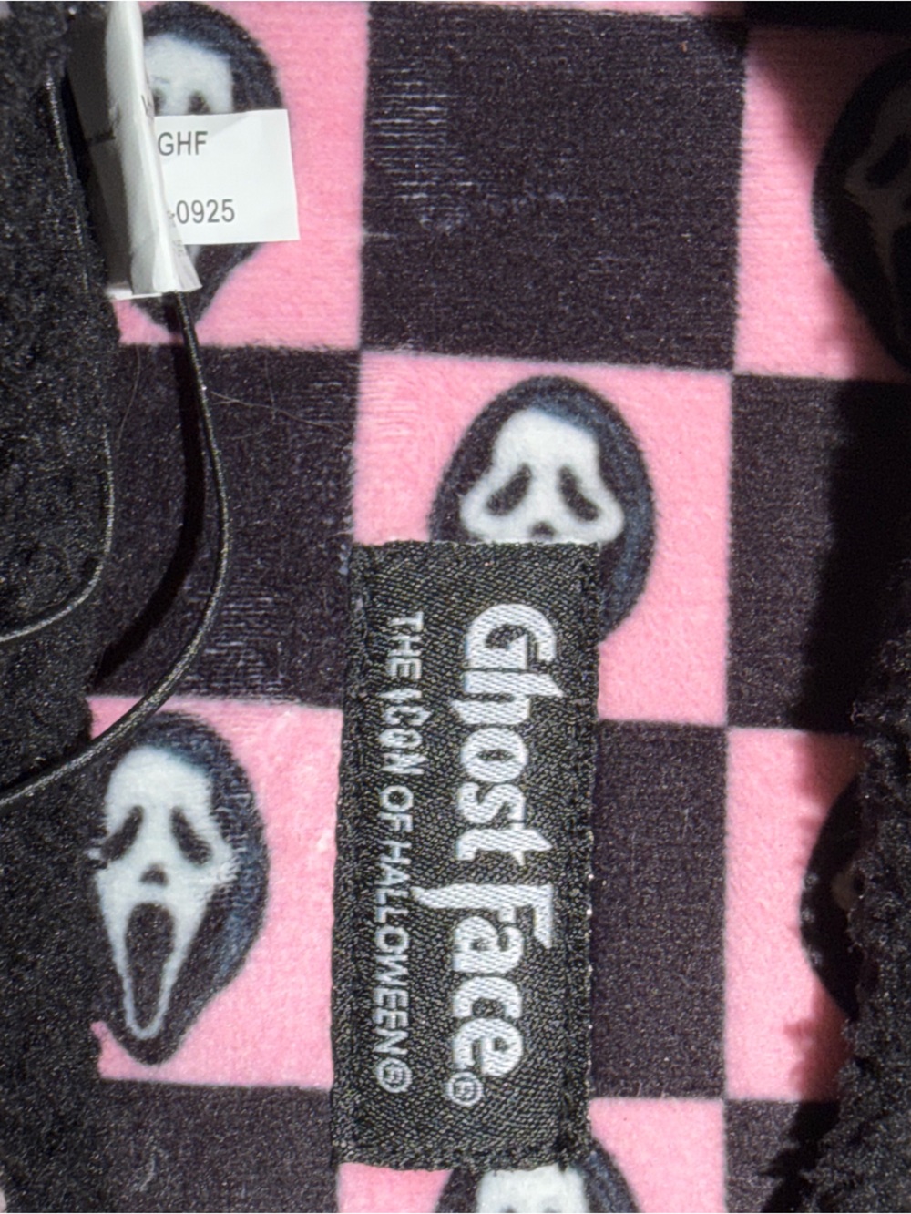 Rhinestone Ghost Face Slippers - Picture 6 of 8